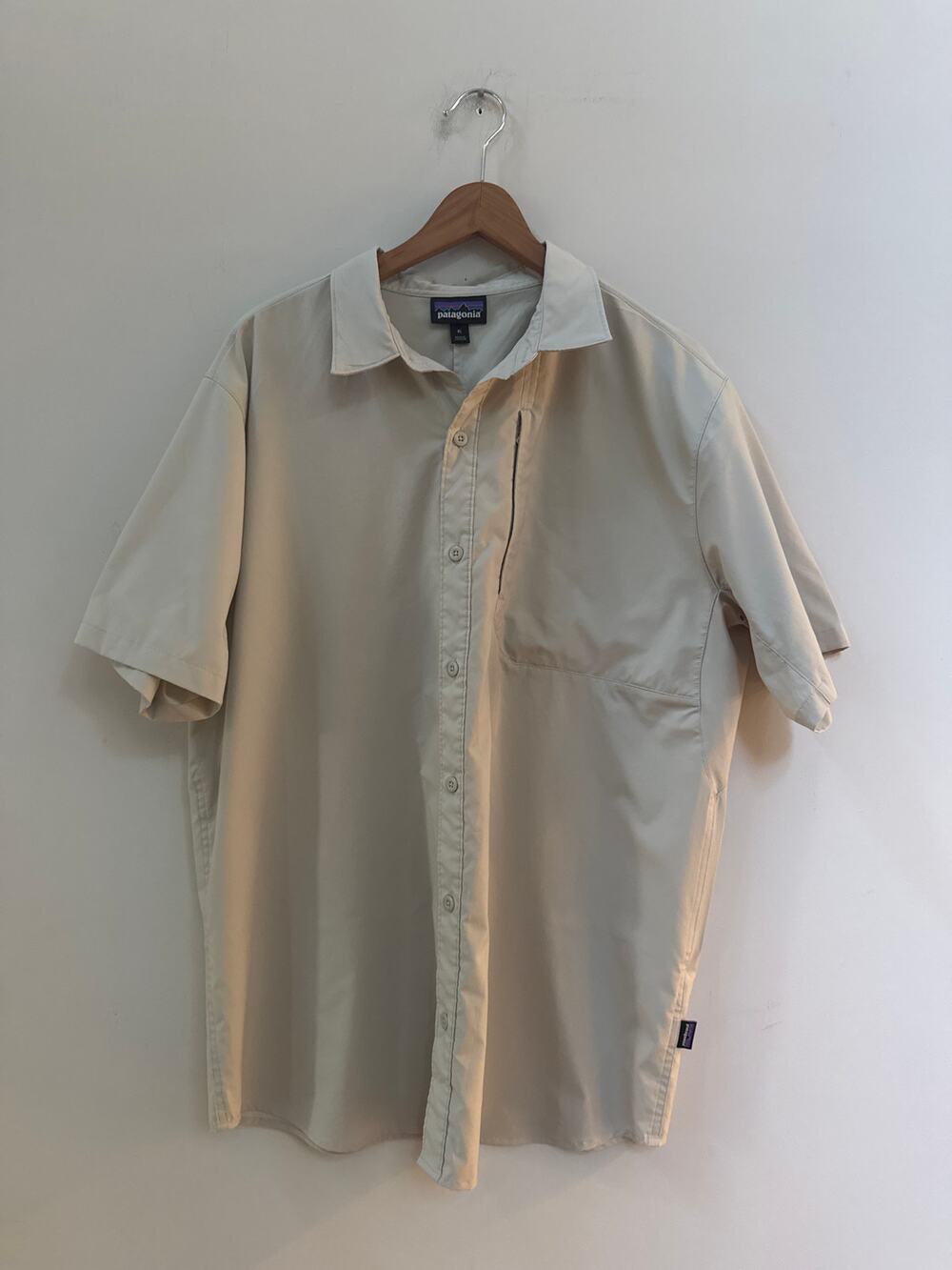 Patagonia Shirt Mens Beige Skiddore Outdoor Hiking Lightweight Button Up XL